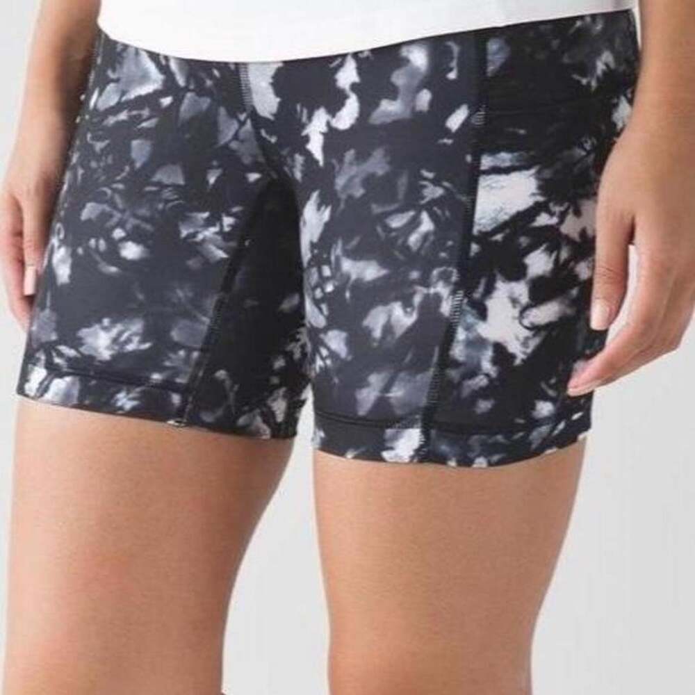Lululemon speed track short dusk